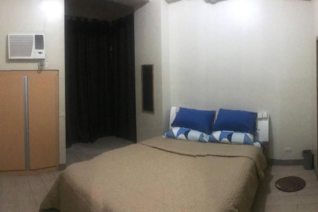 Lovely 2 Bed Room Condo Infront Of Naia Terminal 3 Manila Eksteriør bilde