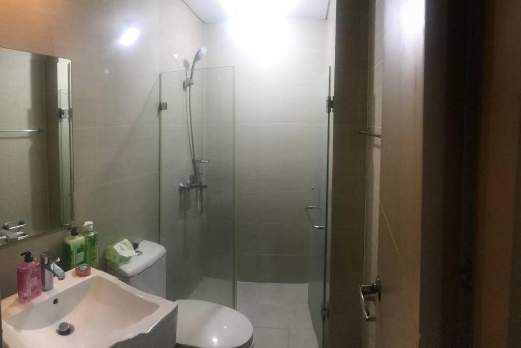 Lovely 2 Bed Room Condo Infront Of Naia Terminal 3 Manila Eksteriør bilde