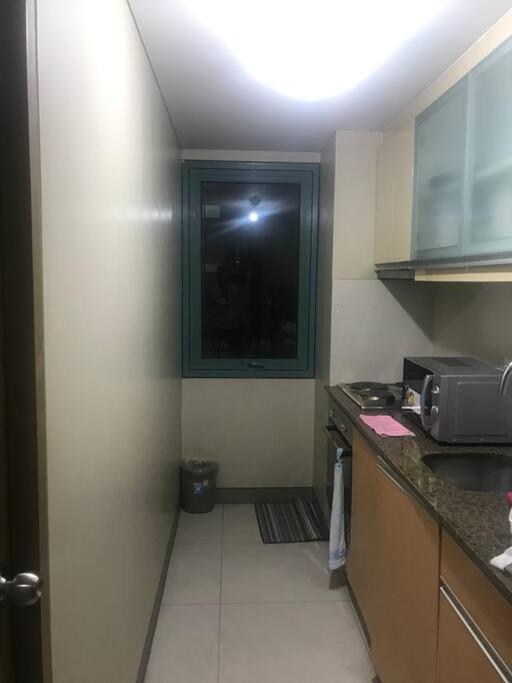 Lovely 2 Bed Room Condo Infront Of Naia Terminal 3 Manila Eksteriør bilde