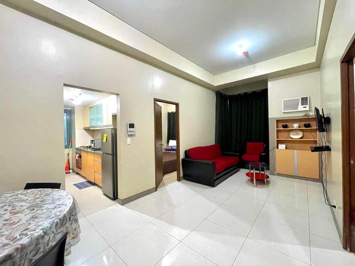 Lovely 2 Bed Room Condo Infront Of Naia Terminal 3 Manila Eksteriør bilde