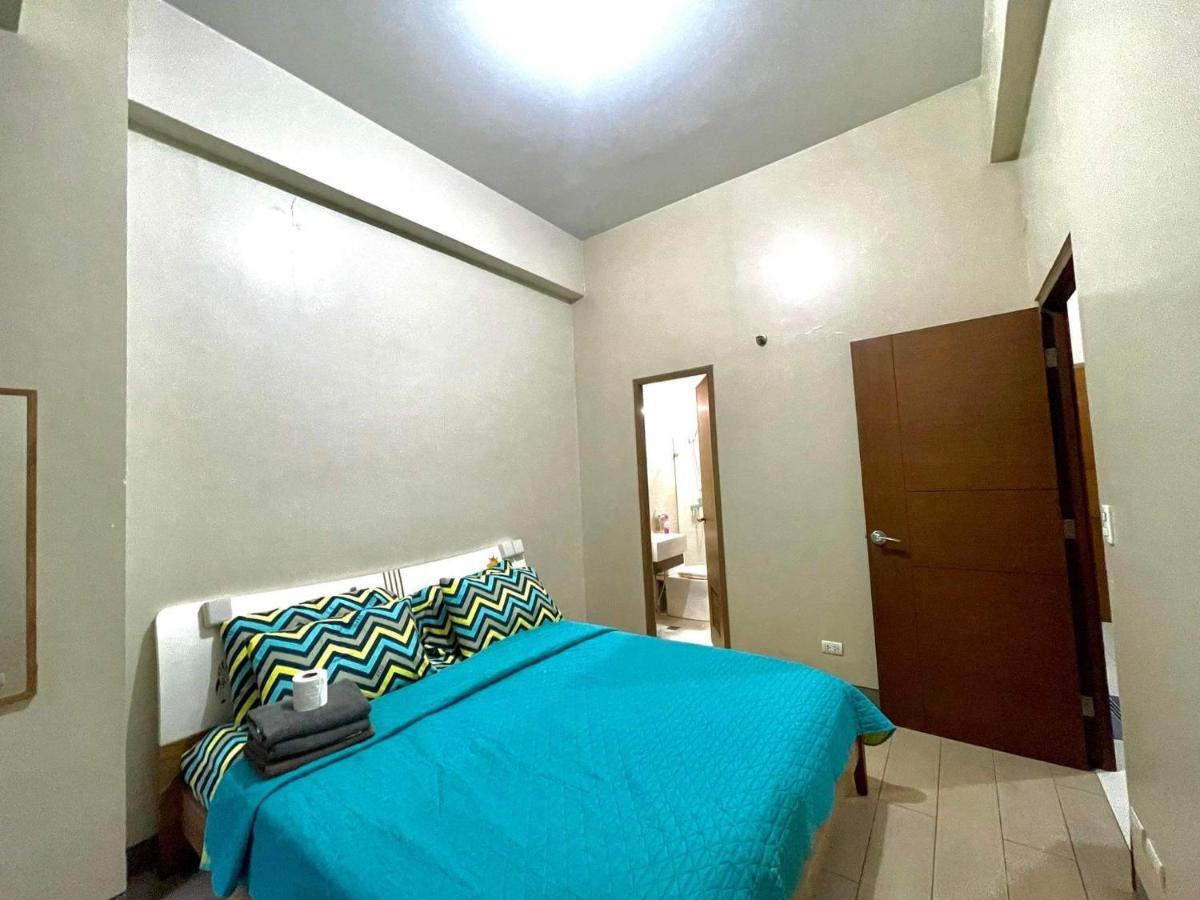 Lovely 2 Bed Room Condo Infront Of Naia Terminal 3 Manila Eksteriør bilde
